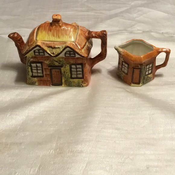 Vintage Price Kensington Ye Olde Cottage Ware Teapot & Creamer Set - Picture 4 of 12